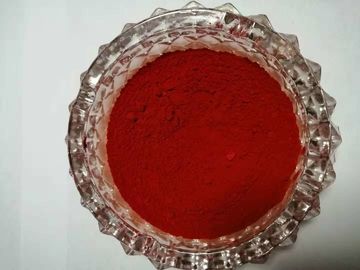 China CAS 20749-68-2 lösliche Färbungs-und Pigment-Rot 135 für Masterbatch/löslichen Farbstoff fournisseur